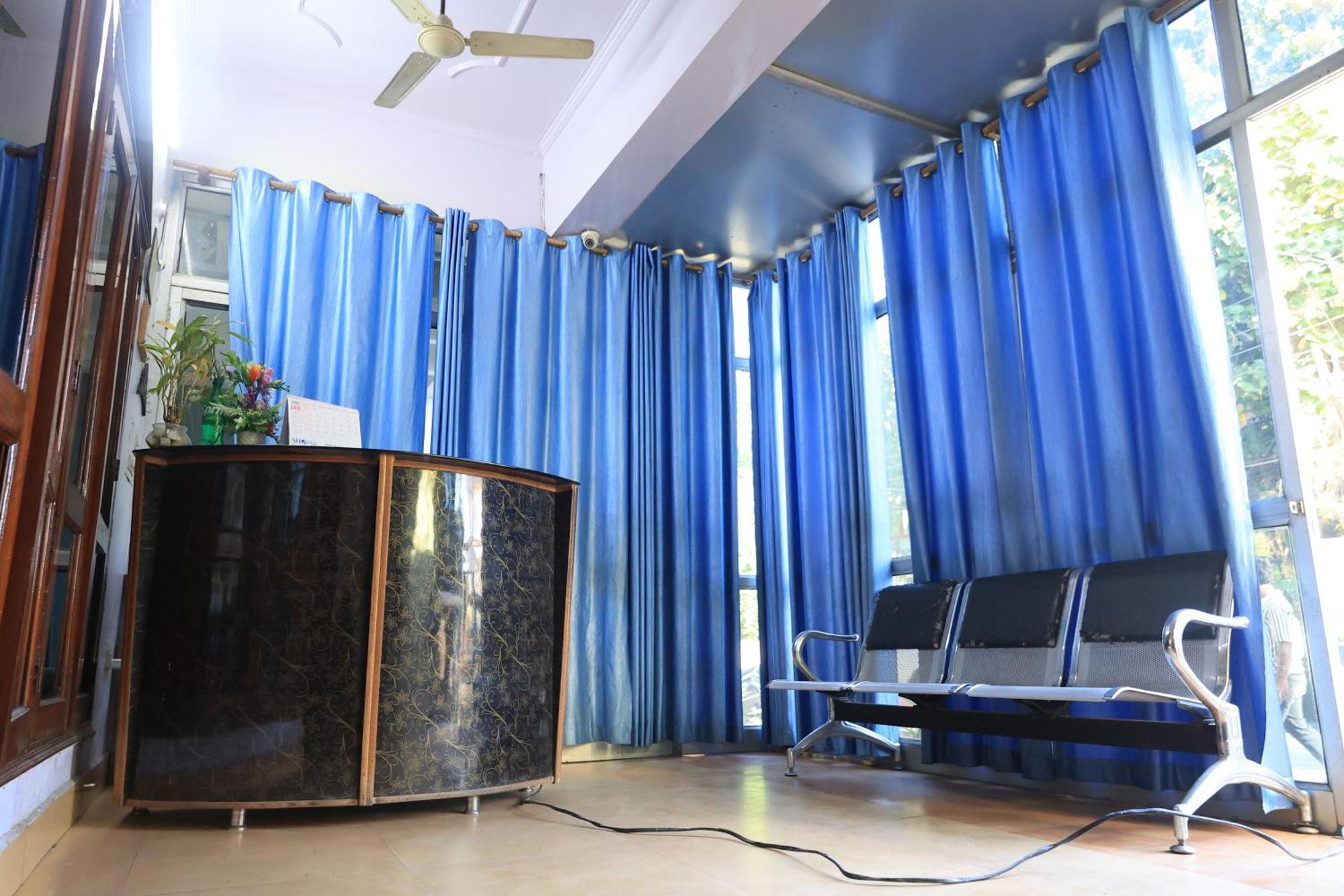 Anmol Residency Dehradun Hotel Exterior photo